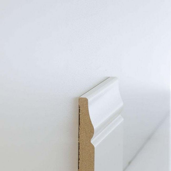 Плинтус напольный  04-083-10 (10-010-02251)