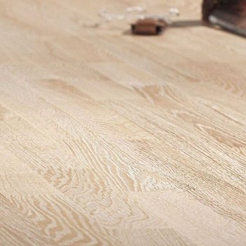 Паркетная доска Viking Дуб Белый Браш (18-002-00021)