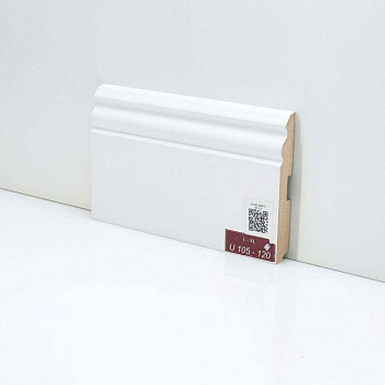 Плинтус напольный Universal Белый U 105-120 (10-017-20008)