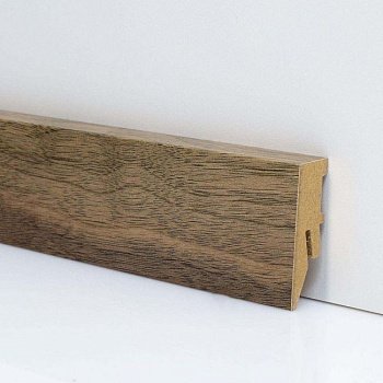 Плинтус напольный  Орех Вива 67372 (10-100-00355)