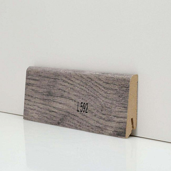 Плинтус напольный  L592 (10-010-00339)