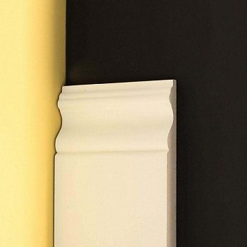 Плинтус напольный  Pn 200 (10-009-09749)