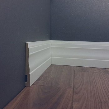 Плинтус напольный  Base 003 (10-100-01240)