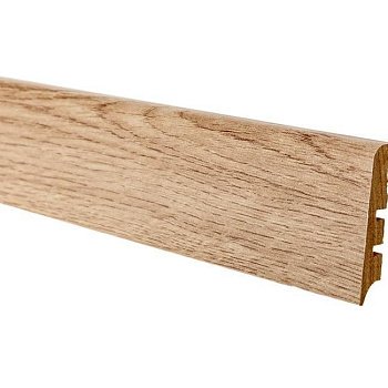 Плинтус напольный  Дуб Натуральный 450 (10-100-00019)