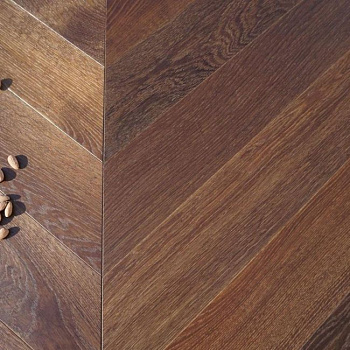 Паркет Ёлка  Дуб Saur Louvre (10-009-03731)