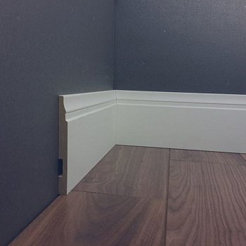 Плинтус напольный  Base 5214 (10-100-01257)