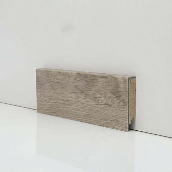 Плинтус напольный  22231 (10-010-04623)